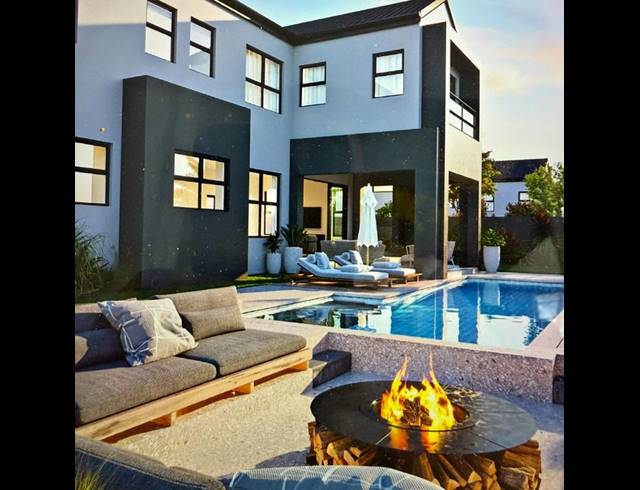 4 BEDROOM CLUSTER FOR SALE IN BRYANSTON